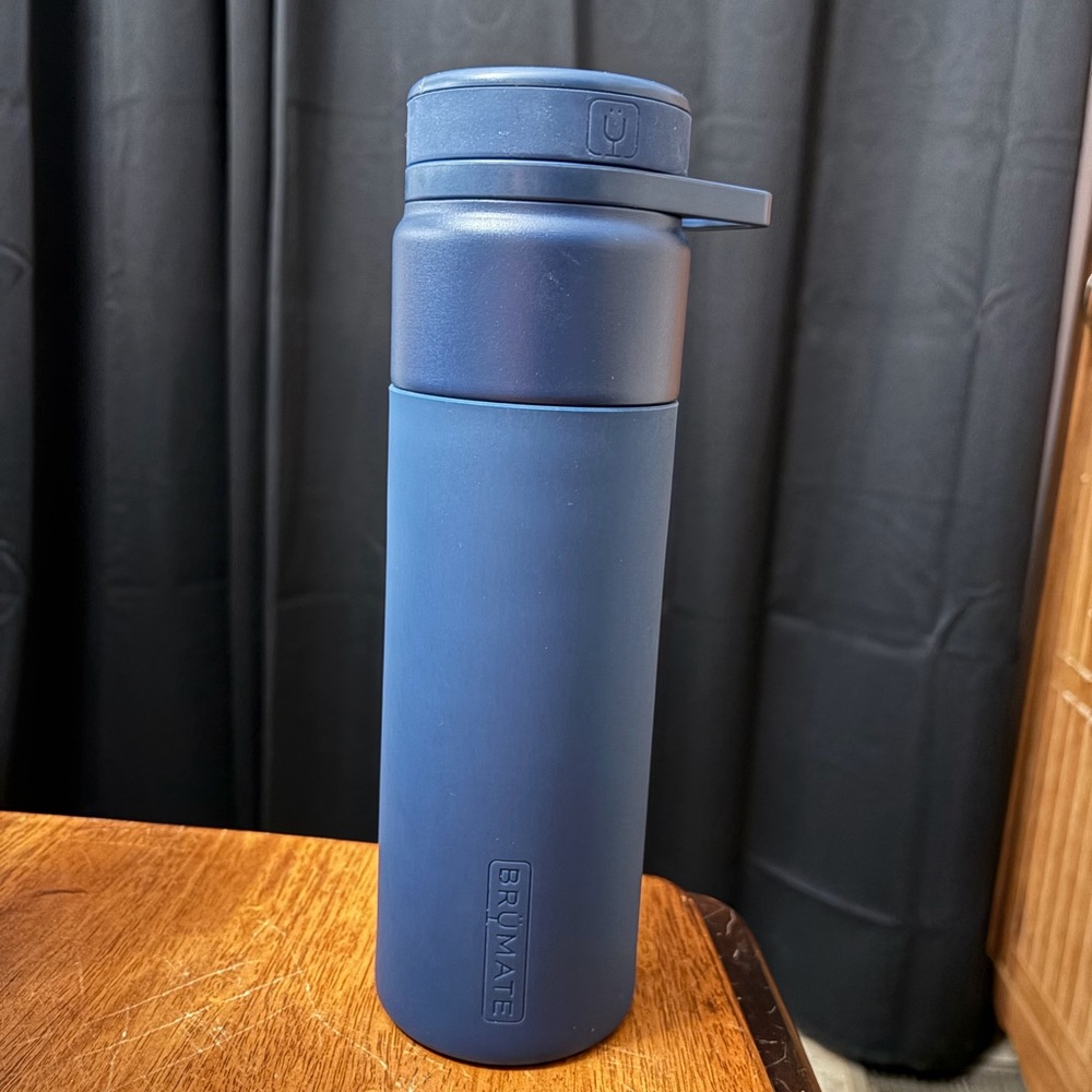 BrüMate Navy Blue 25oz Rotera Bottle